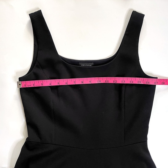 Lord & Taylor Black Fit n' Flare Cocktail Prom Dress Sz S - Picture 5 of 14